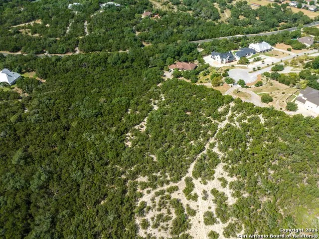 8700 CROSS MOUNTAIN TRL San Antonio, TX 78255