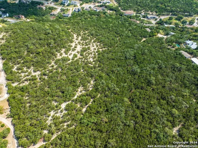 8700 CROSS MOUNTAIN TRL San Antonio, TX 78255
