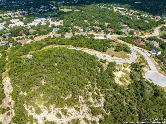 8700 CROSS MOUNTAIN TRL San Antonio, TX 78255