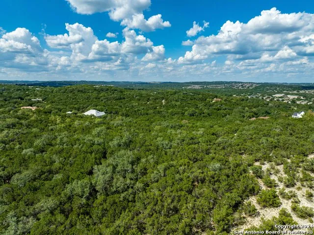 8700 CROSS MOUNTAIN TRL San Antonio, TX 78255