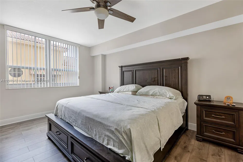3232 SW 22nd Ter #301 Miami, FL 33145