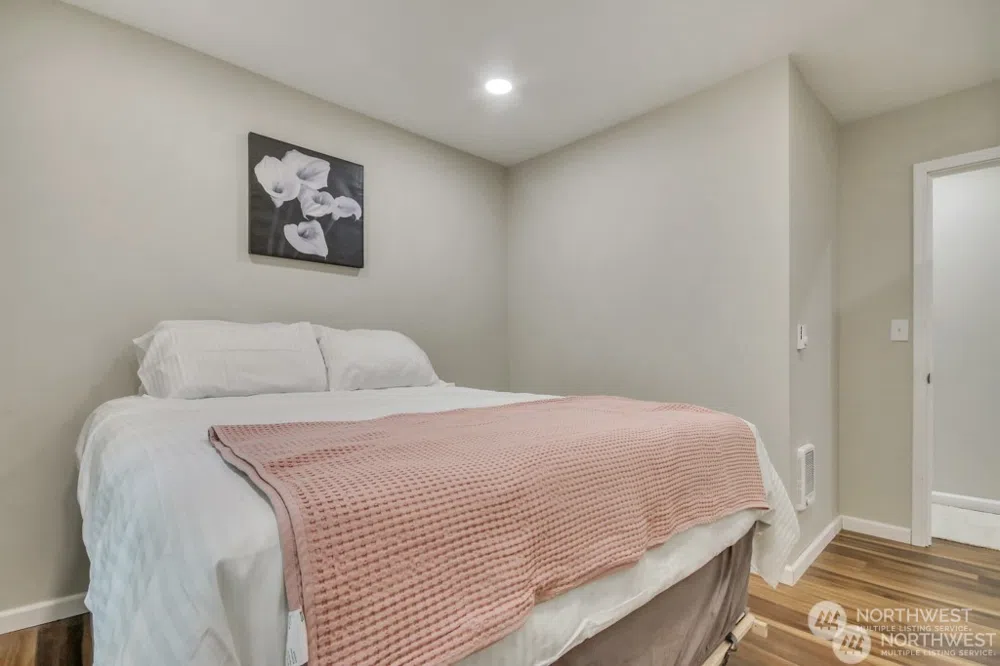 4636 S Othello Seattle, WA 98118