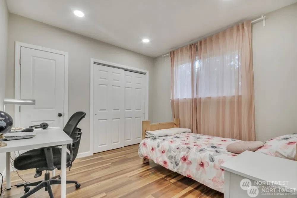 4636 S Othello Seattle, WA 98118
