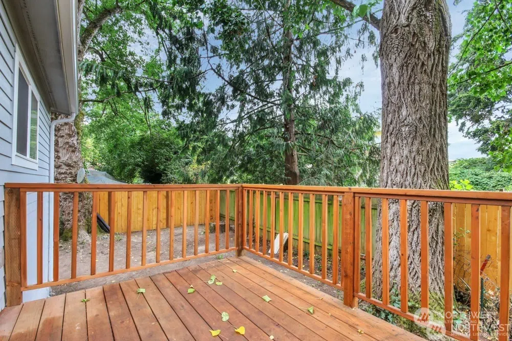 4636 S Othello Seattle, WA 98118