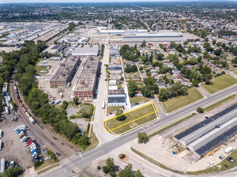 8511 LONYO STREET Dearborn City, MI 48126