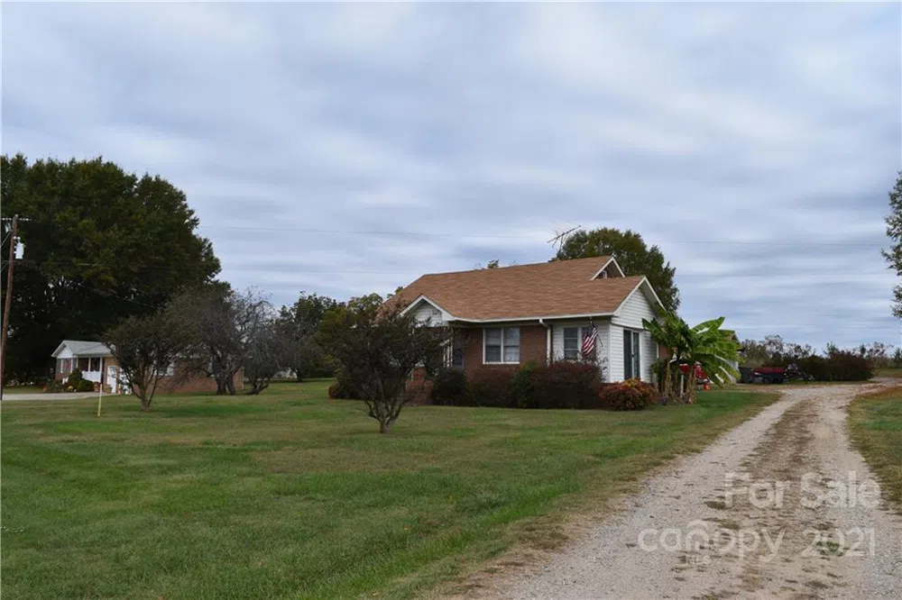 768 River Highway Mooresville, NC 28117