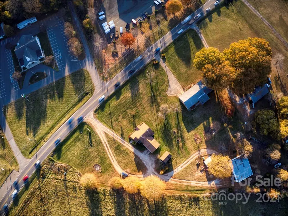 768 River Highway Mooresville, NC 28117