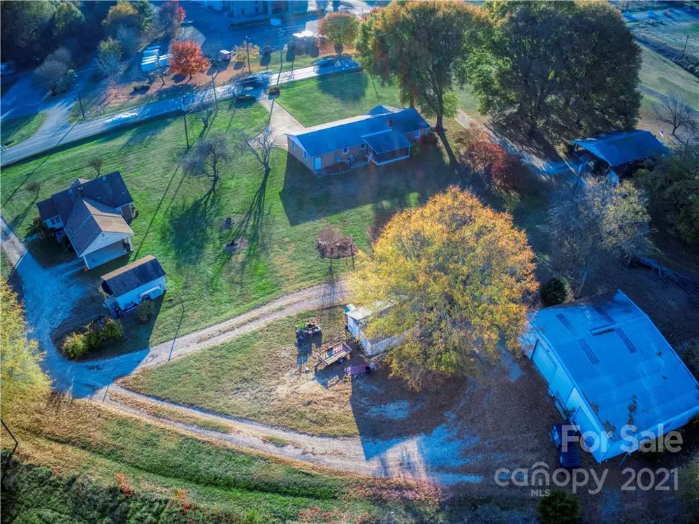768 River Highway Mooresville, NC 28117