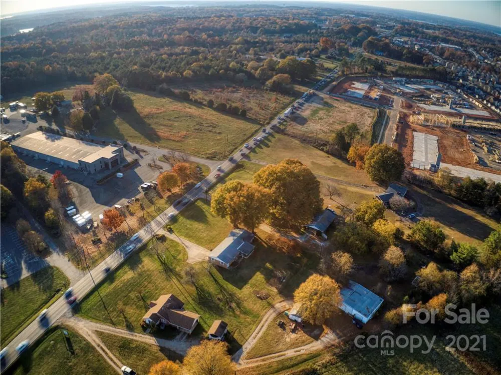 768 River Highway Mooresville, NC 28117