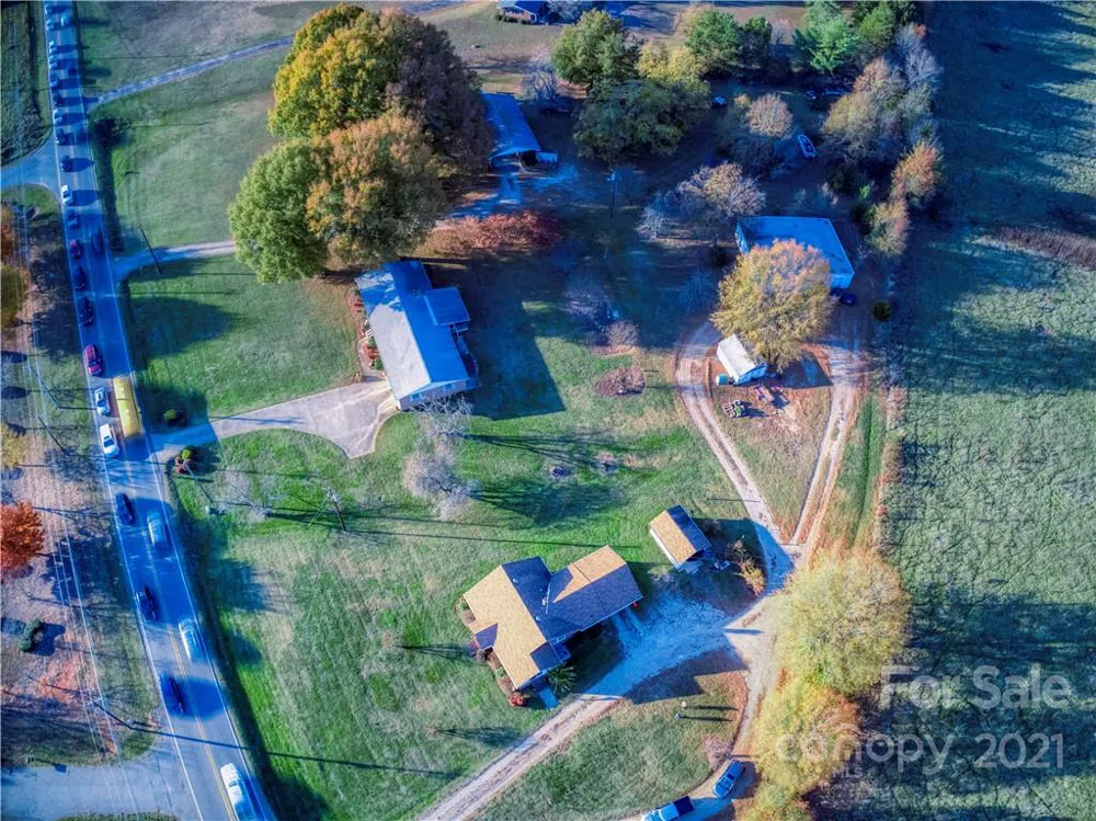 768 River Highway Mooresville, NC 28117