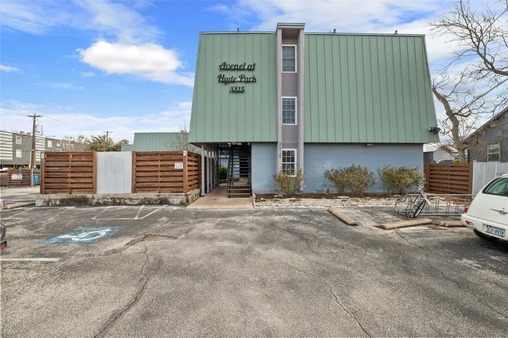 3815 Guadalupe #207 Austin, TX 78751