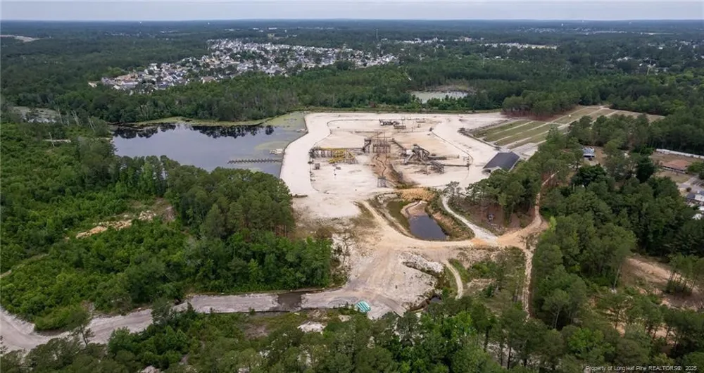 5869 Permastone Lake Road Hope Mills, NC 28348