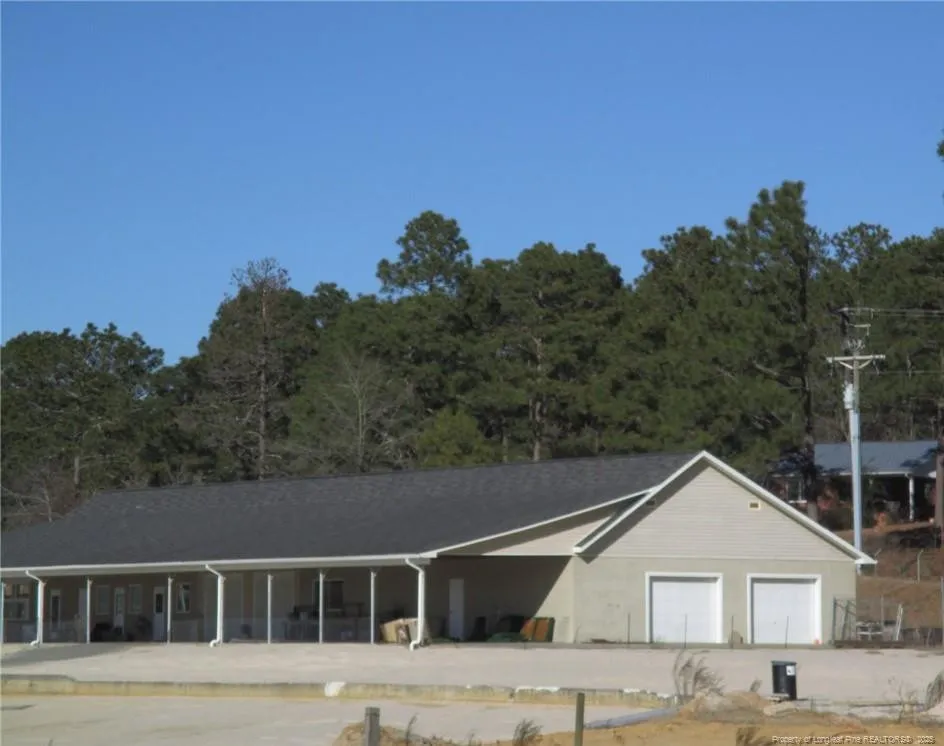 5869 Permastone Lake Road Hope Mills, NC 28348