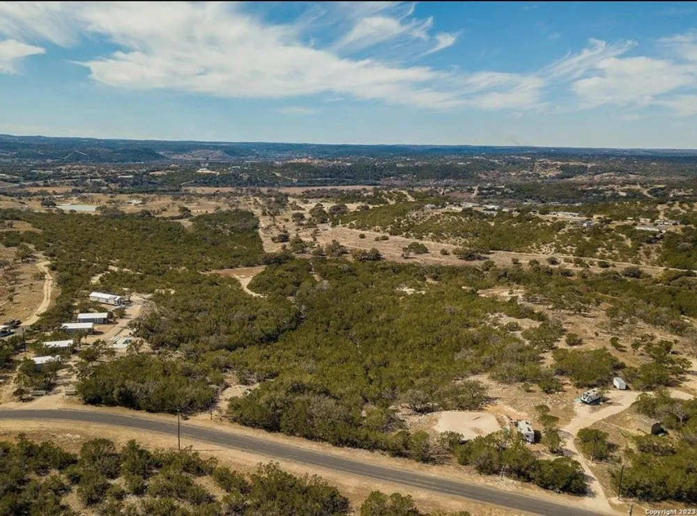 218 Madrona Drive S Kerrville, TX 78028
