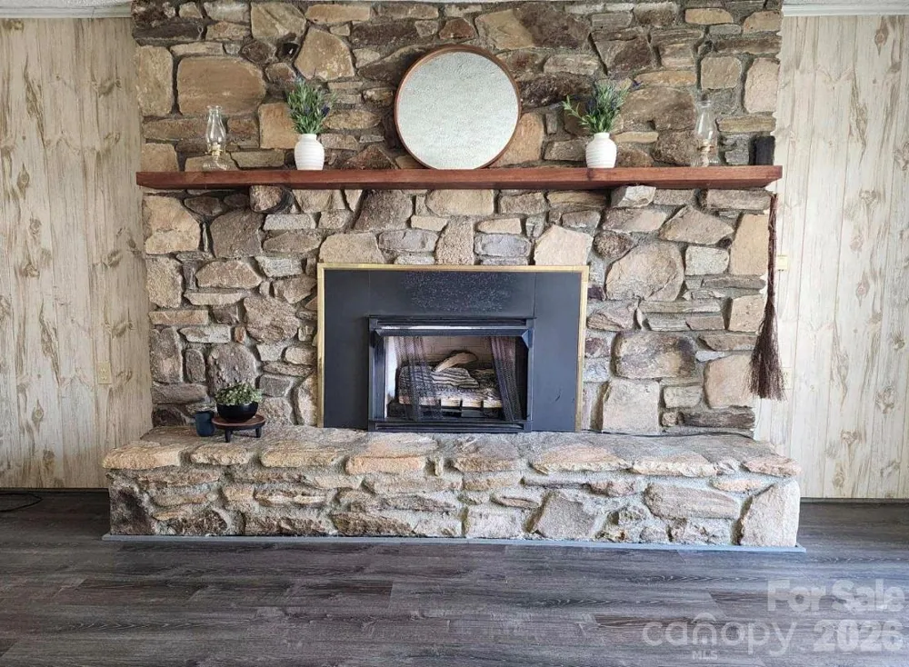 1567 Newfound Road Leicester, NC 28748