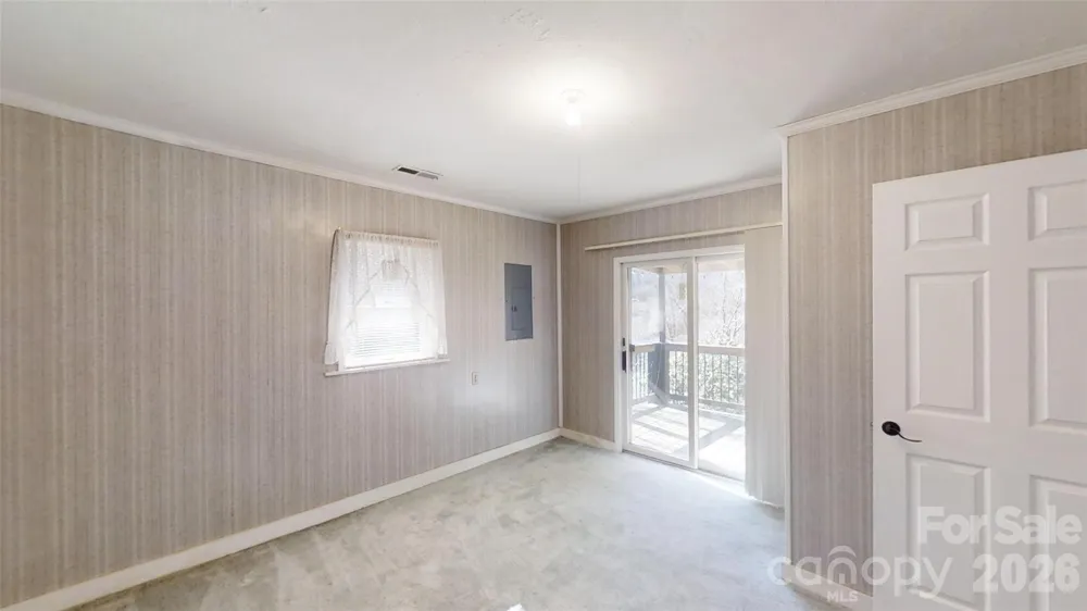 1567 Newfound Road Leicester, NC 28748