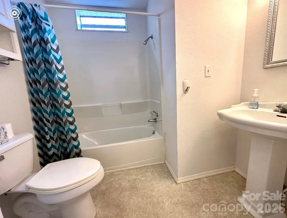 1567 Newfound Road Leicester, NC 28748