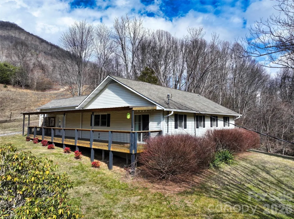 1567 Newfound Road Leicester, NC 28748