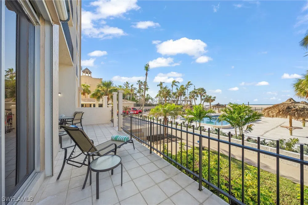 BENJAMIN FRANKLIN DRIVE #102 Sarasota, FL 34236