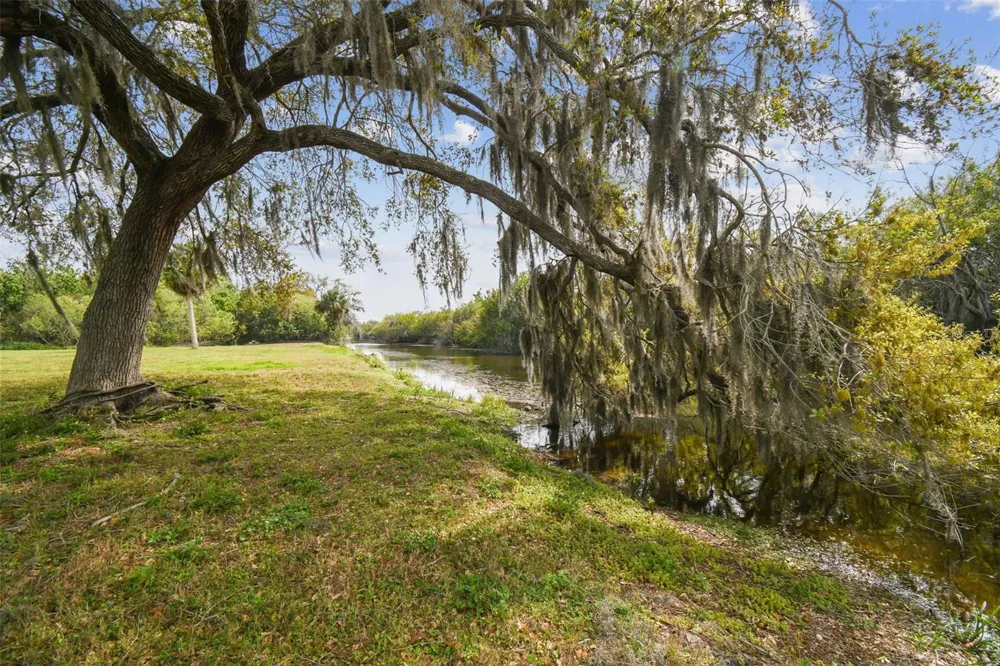 KIBLER LN Holiday, FL 34691