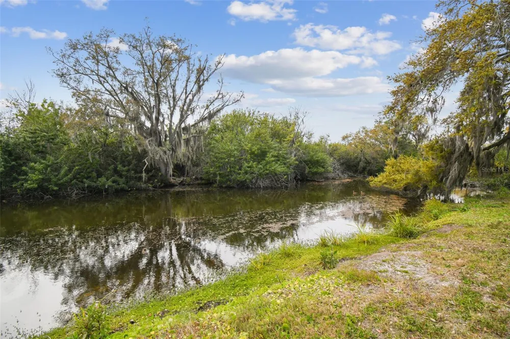 KIBLER LN Holiday, FL 34691
