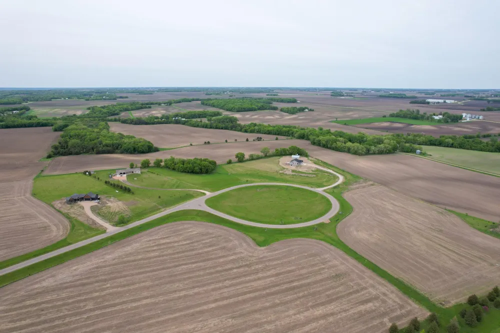 29957 Prairie Sage Lane Le Sueur, MN 56058