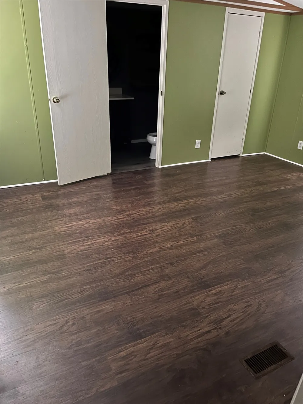 104 S Peach Street Seadrift, TX 77983