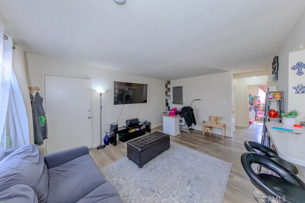 902 S Fann Street Anaheim, CA 92804