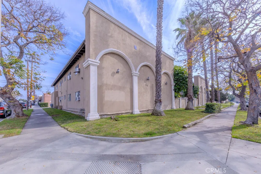 902 S Fann Street Anaheim, CA 92804