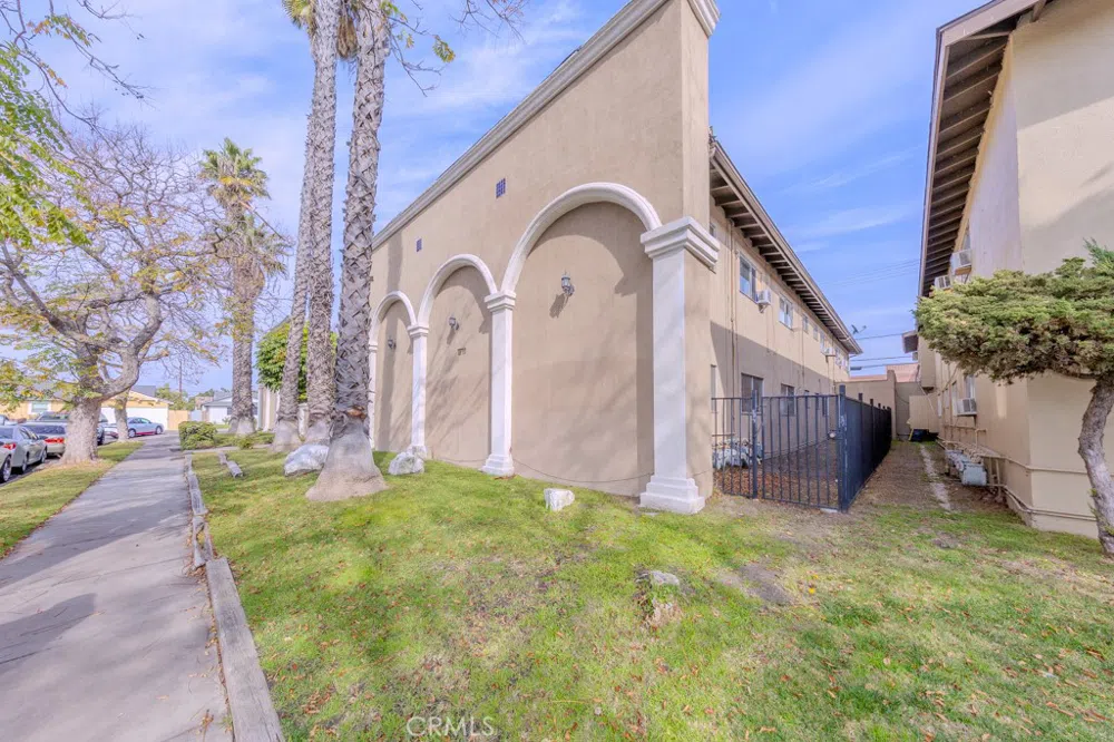 902 S Fann Street Anaheim, CA 92804