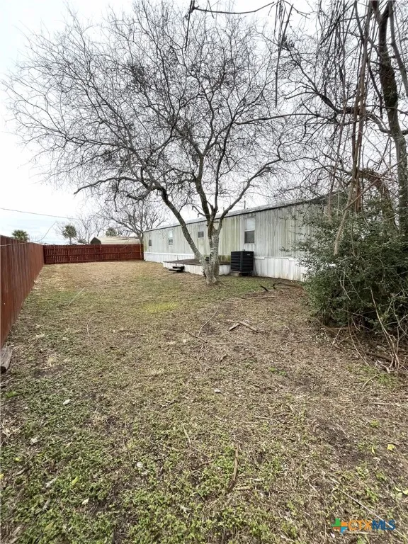 104 S Peach Street Seadrift, TX 77983
