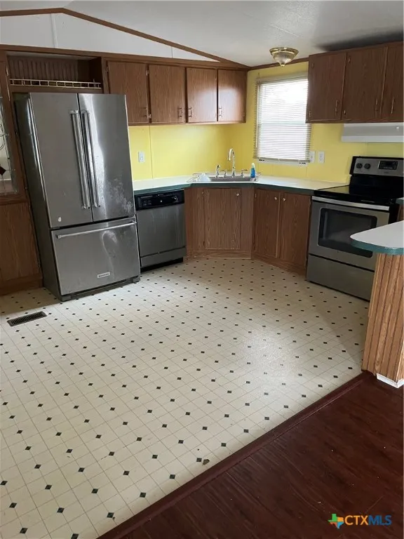 104 S Peach Street Seadrift, TX 77983