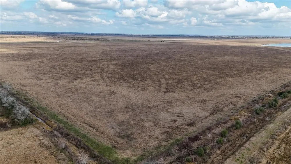 Hwy 73 Winnie, TX 77665