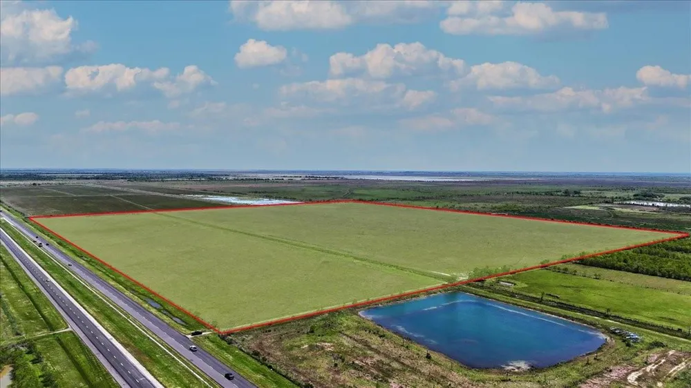 Hwy 73 Winnie, TX 77665