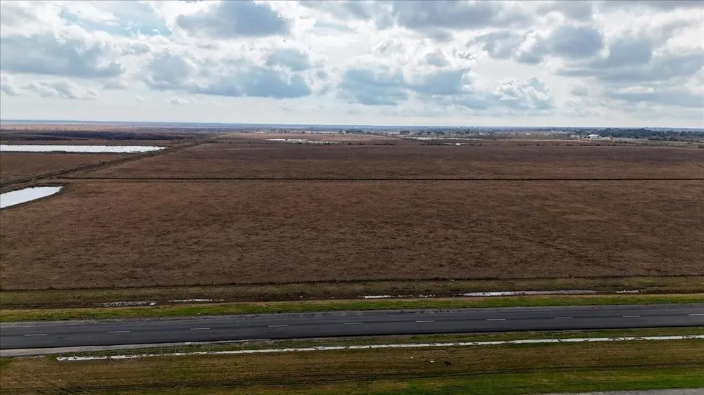Hwy 73 Winnie, TX 77665
