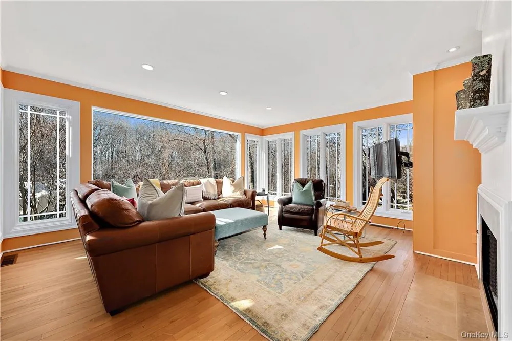 106 Old Stone Hill Road Pound Ridge, NY 10576