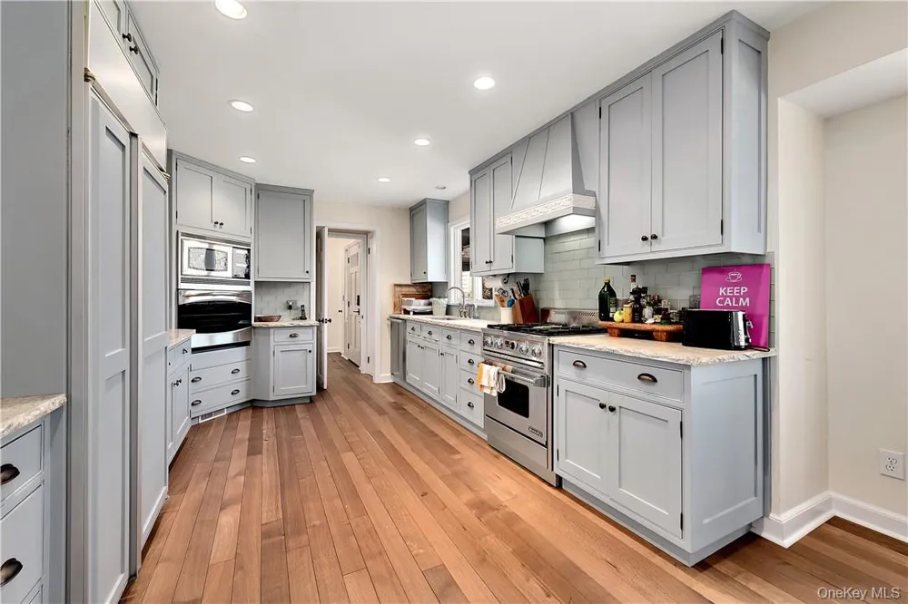 106 Old Stone Hill Road Pound Ridge, NY 10576