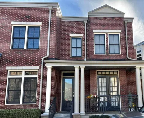 4666 Magnolia Commons