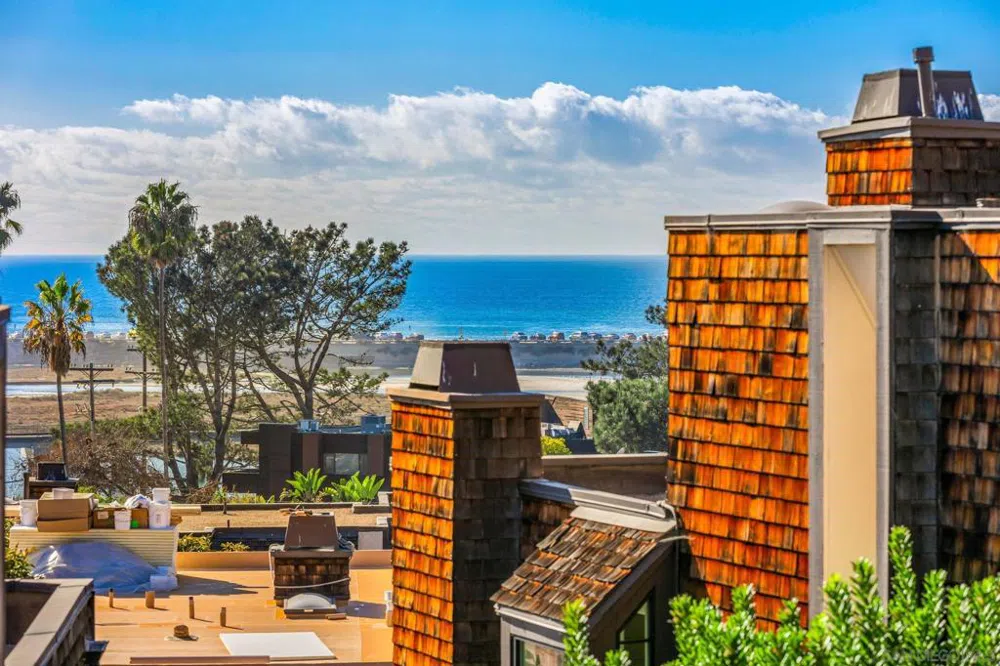 12933 Caminito Del Canto Del Mar, CA 92014