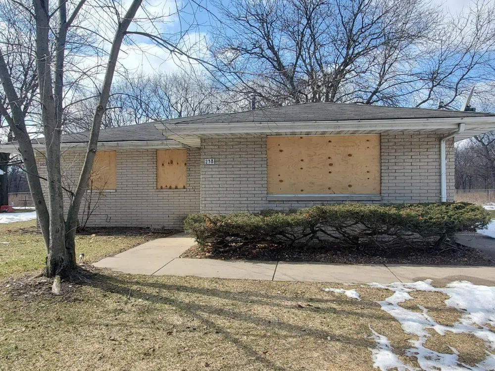 238 Hamlin Street Gary, IN 46406