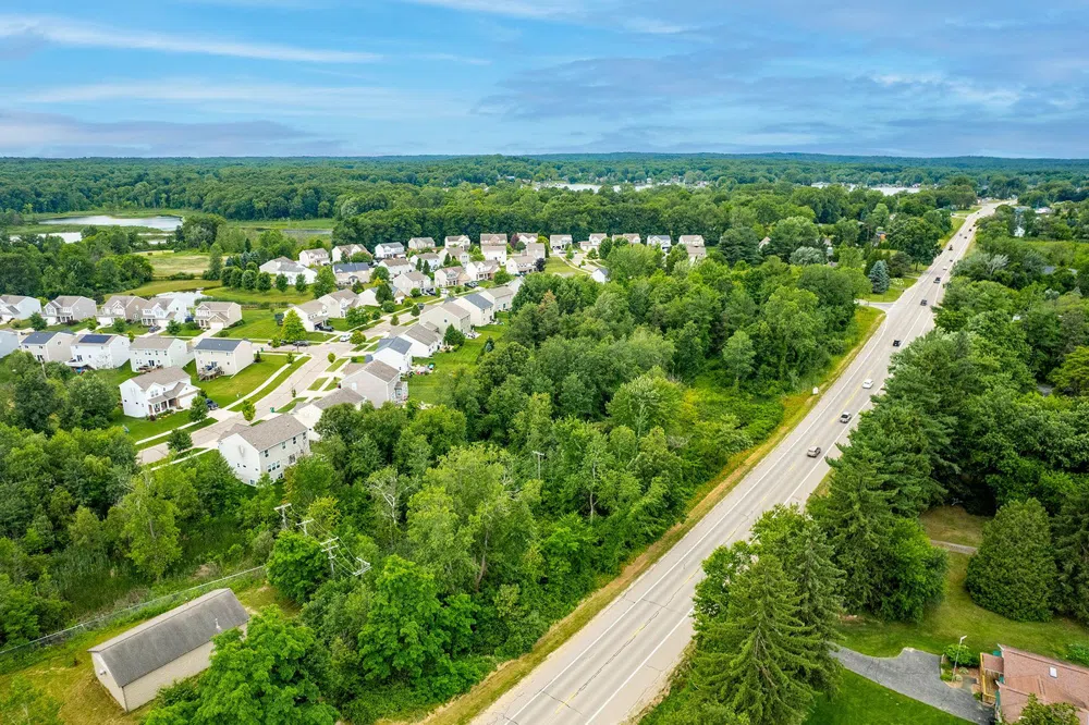 2436 Ortonville Road Brandon Charter Township, MI 48462