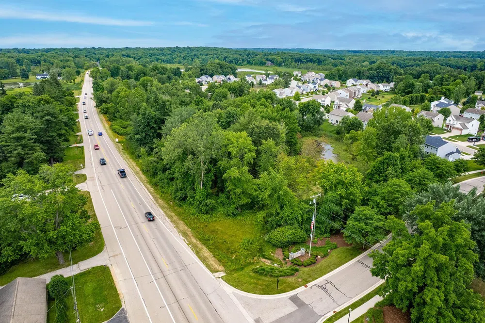 2436 Ortonville Road Brandon Charter Township, MI 48462
