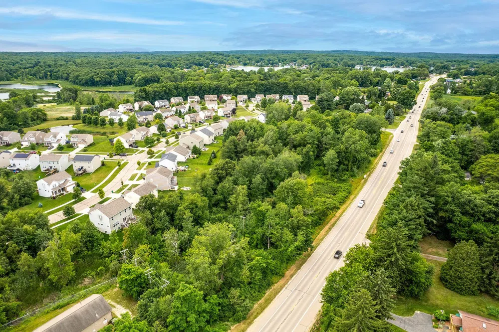 2436 Ortonville Road Brandon Charter Township, MI 48462