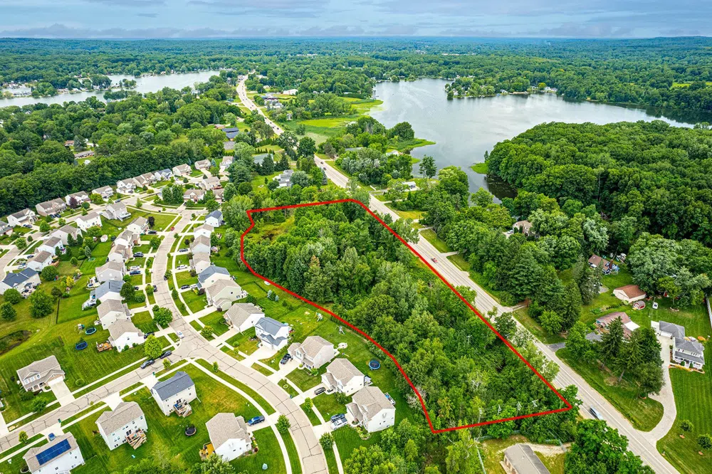 2436 Ortonville Road Brandon Charter Township, MI 48462