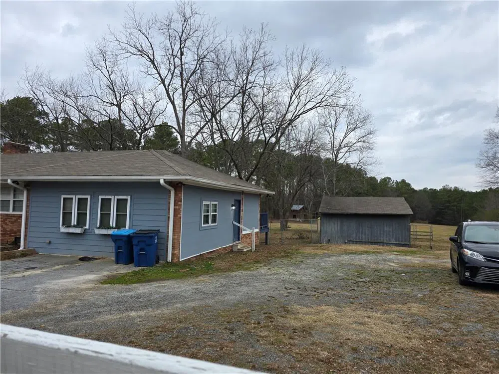 3016 Loganville Highway Loganville, GA 30052