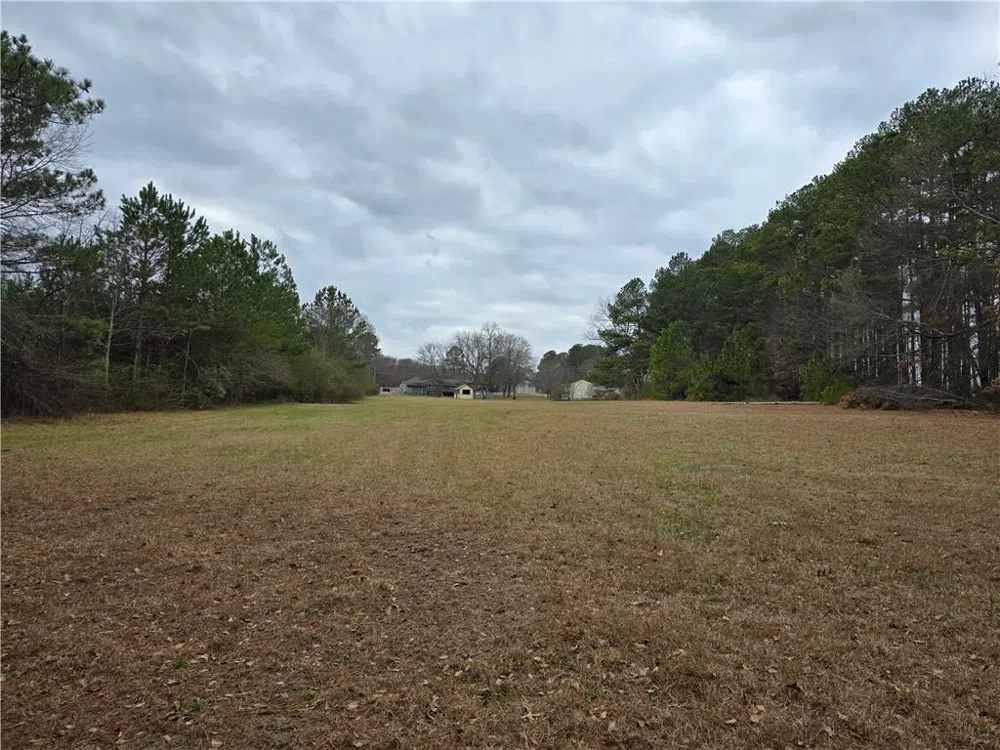 3016 Loganville Highway Loganville, GA 30052