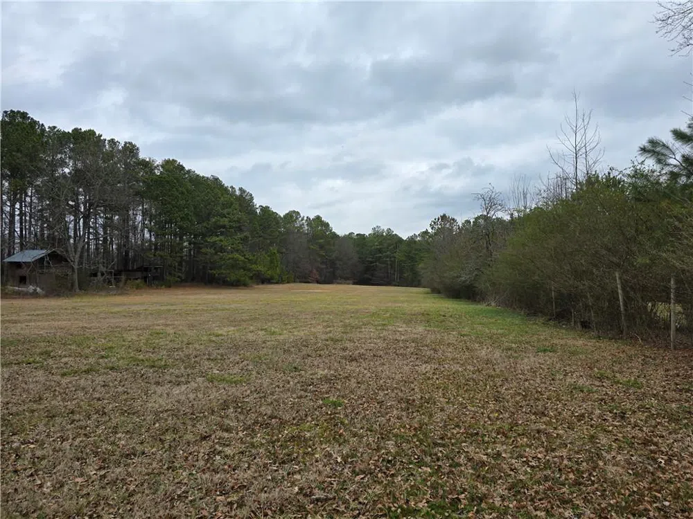 3016 Loganville Highway Loganville, GA 30052