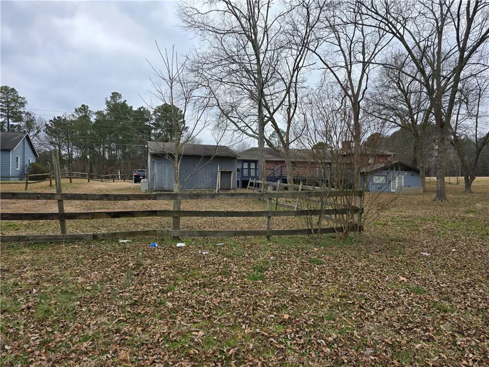 3016 Loganville Highway Loganville, GA 30052
