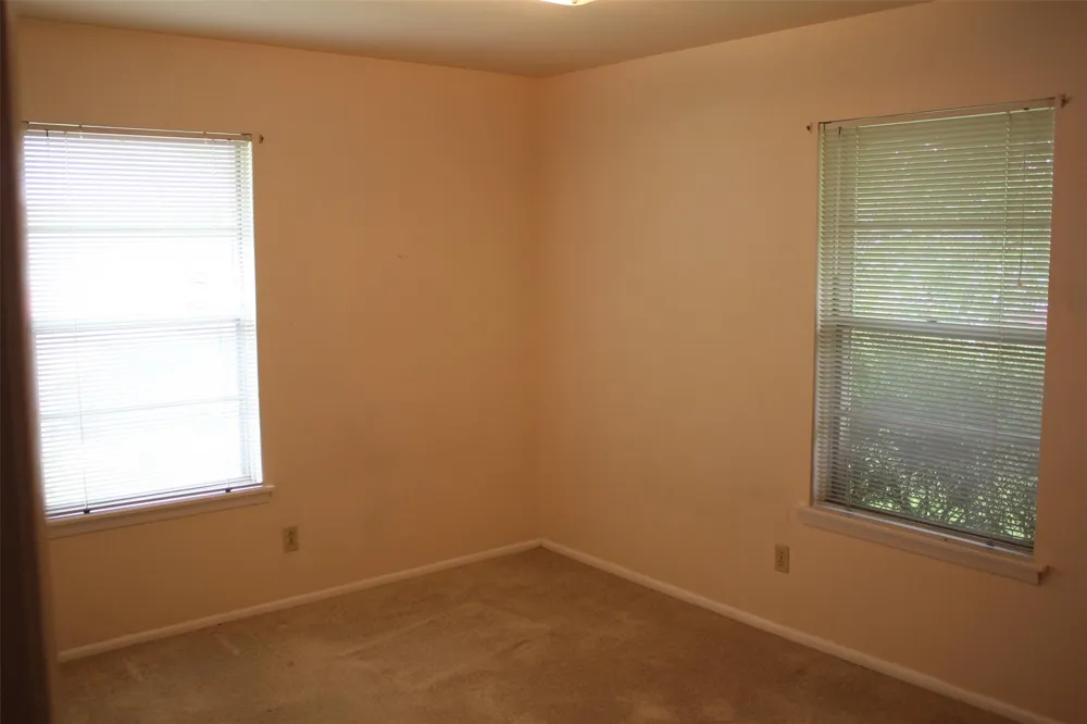 1610 Bexar Avenue Victoria, TX 77901