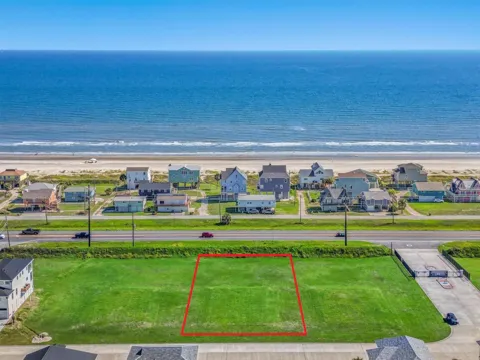 21209 Scissor Tail Lane